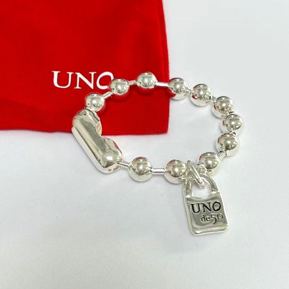 SNOWFLAKE BRACELET